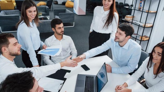 Azərbaycanda bu universitetləri bitirənlər iş tapmaqda çətinlik çəkir - SİYAHI