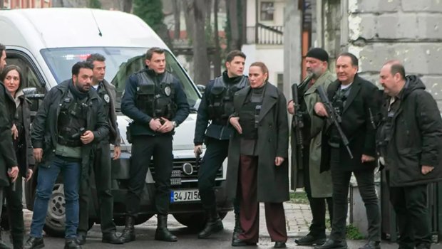 &ldquo;Arka Sokaklar&rdquo;ın ulduzu 20 ildən sonra serialdan AYRILIR - FOTO