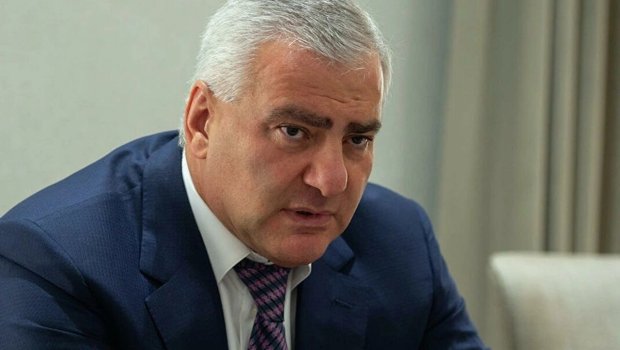 Paşinyanın həbs etdirdiyi iş adamı istintaq təcridxanasından evə BURAXILDI - VİDEO