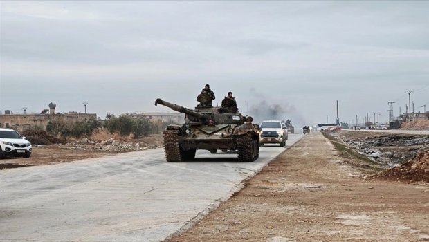 Suriya ordusu Rakka şəhərinə daxil oldu - VİDEO