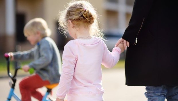 Bu il daha 165 uşaq övladlığa veriləcək