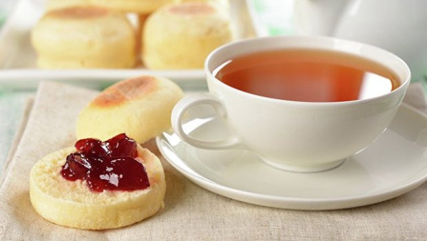 Gündə neçə stəkan çay içməliyik?