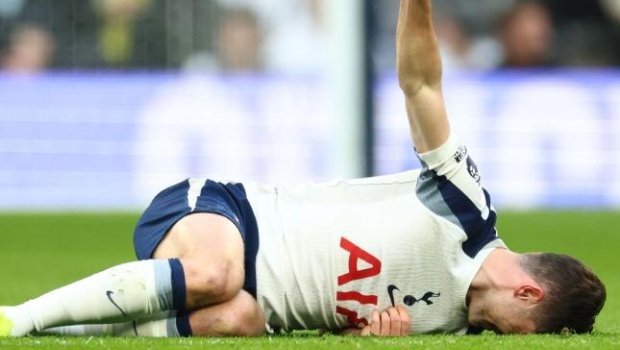 "Tottenhem"in müdafiəçisi mövsümü BAŞA VURDU