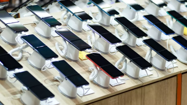 Nəhəng brend rəsmən bazardan çəkildi - Artıq telefon istehsal etməyəcəklər