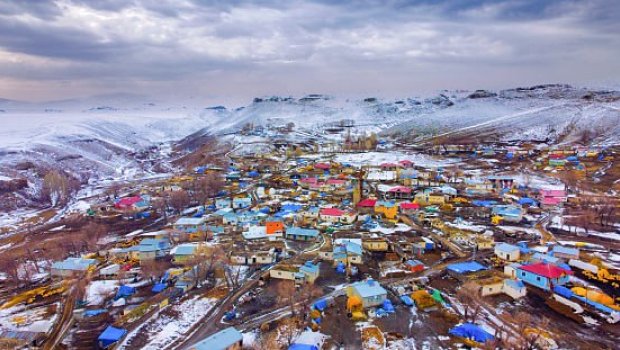 İlin 9 ayı donan kənd: Min illik ənənə ilə həyatda qalırlar