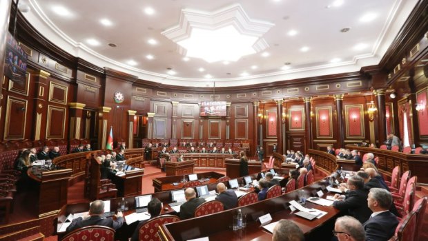 Ali Məhkəməyə daxil olan mülki işlərin sayında AZALMA OLUB - FOTO