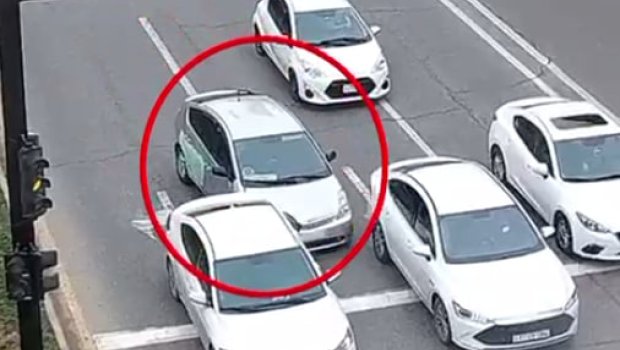 Bakıda &ldquo;Prius&rdquo; qəza törətdi &ndash; ANBAAN VİDEO