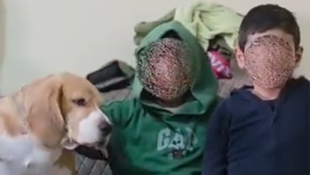 Bakıda ana iki uşağını gözəllik salonunda qoyub getdi - Qurumlar hərəkətə keçdi