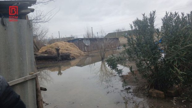 Kürdəmirdə magistral su borusu partladı - 8400 abonent susuz qaldı - FOTO