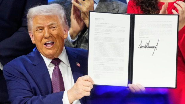 Tramp Qəzzanın idarə olunması üzrə geniş səlahiyyətlər əldə edəcək - KİV