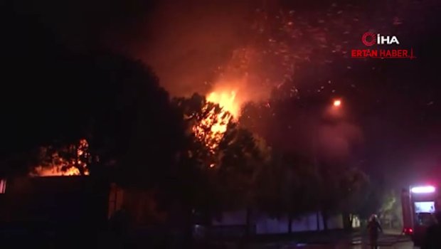 Bursada fabrik yanır - VİDEO