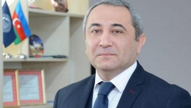 Özü 20 min, sıravi əməkdaşları isə 500-600 manat maaş...