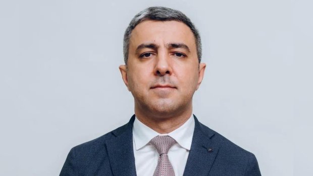 Səhiyyə naziri Anar Namazovu TƏLTİF ETDİ