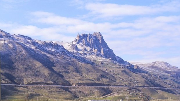 Beşbarmaqda qədim karvansaray aşkarlandı &ndash; FOTO