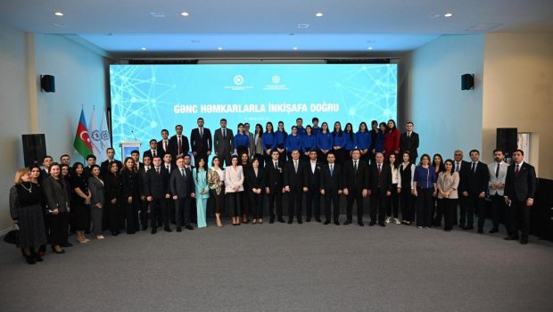 Gənc həmkarlarla inkişafa doğru&rdquo; tədbiri keçirildi &ndash; FOTO