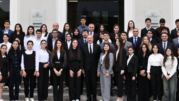 İlham Əliyev: "Biz gənc nəslimizlə haqlı olaraq fəxr edə bilərik" &ndash; FOTO