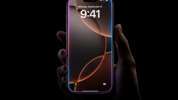 &ldquo;iPhone 20&rdquo; smartfonunun korpusu şüşədən olacaq