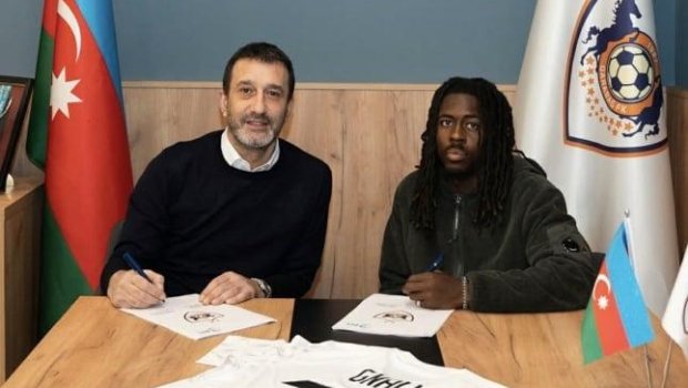 &ldquo;Qarabağ&rdquo; yeni futbolçu üçün bu qədər pul ödəyib