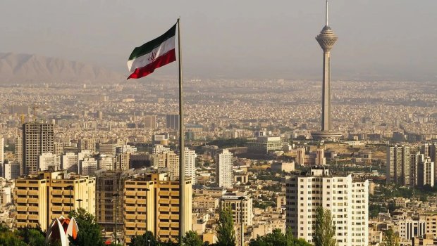 İran ABŞ ilə danışıqların Omanda keçirilməsini TƏLƏB EDİR