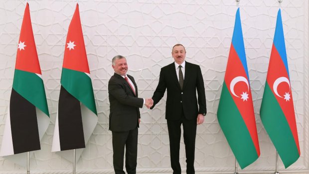 Kral II Abdullah İlham Əliyevi TƏBRİK ETDİ