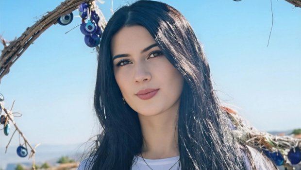 "İdrak" liseyində güllələnən müəllim sabiq vəzifəli şəxsin NƏVƏSİ İMİŞ