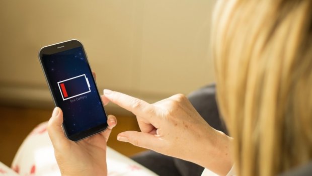 Elektrik kəsilməsi zamanı smartfonun batareyasına necə qənaət etmək olar?