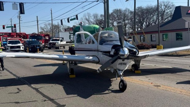 &ldquo;Yol əhvalatı&rdquo; filminin Amerika VERSİYASI &ndash; Təyyarə magistrala eniş etdi &ndash; ANBAAN VİDEO