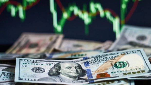 Avro bahalaşdı, rubl ucuzlaşdı &ndash; YENİ MƏZƏNNƏ