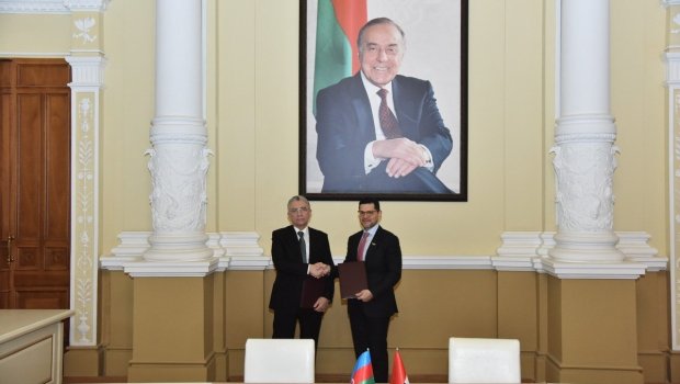 Bakı və Əbu-Dabi şəhərləri qardaşlaşdı &ndash; FOTO