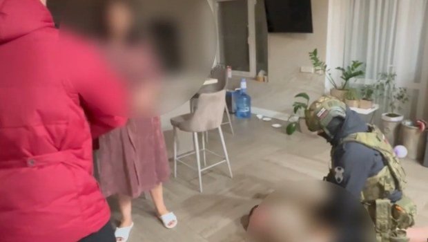 Rusiyada &ldquo;çirkli pulları yuyan&rdquo; bankirlər TUTULDU &ndash; ANBAAN VİDEO