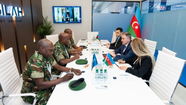 Afrika ölkələri Azərbaycanın müdafiə sənayesi barədə MƏLUMATLANDIRILDI - FOTO