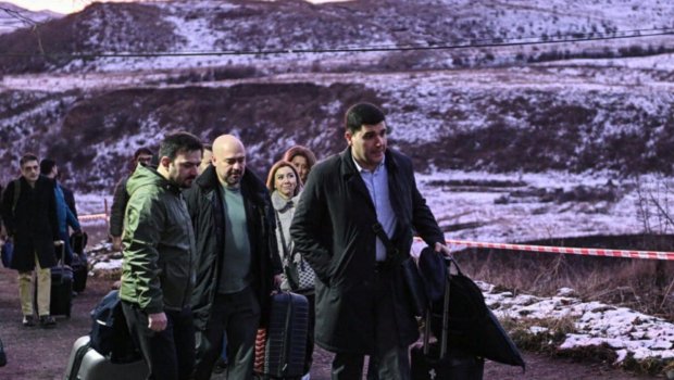 Azərbaycan nümayəndə heyəti Ermənistanda &ndash; VİDEO