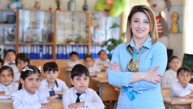 Məktəblərdə vahid geyim formaları niyə pozulur? &ndash; VİDEO