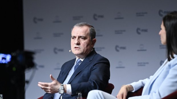 Ceyhun Bayramov Münxendə Tramp Marşrutu layihəsinin əhəmiyyətindən DANIŞDI