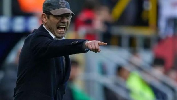 Superliqa klubu baş məşqçisi ilə SAĞOLLAŞDI