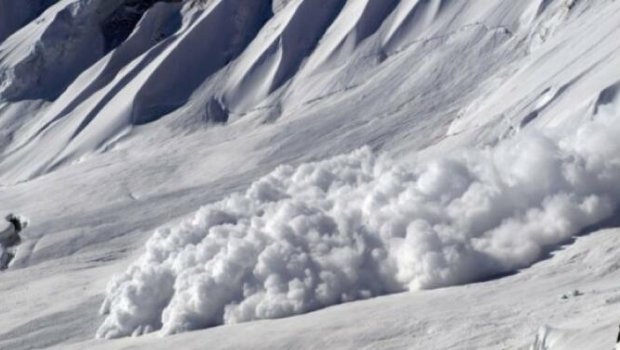 Qar uçqunu təhlükəsi ilə bağlı əhaliyə XƏBƏRDARLIQ EDİLDİ