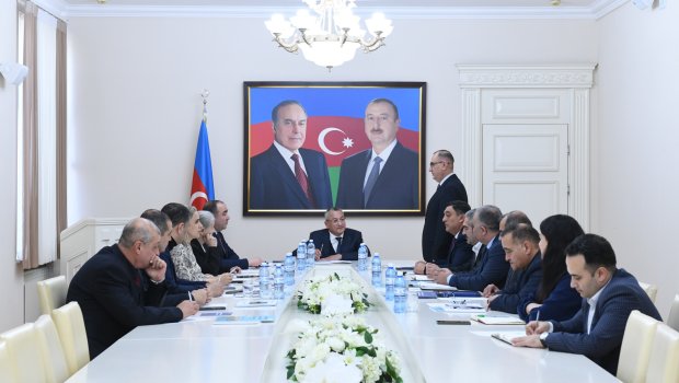 İctimai Şuranın cari ildə ilk iclası keçirildi
