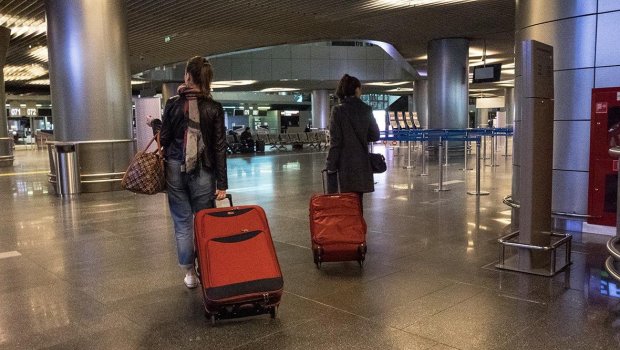 Dubaydan gələn Azərbaycan vətəndaşı Moskvada aeroportda SAXLANILDI - FOTO