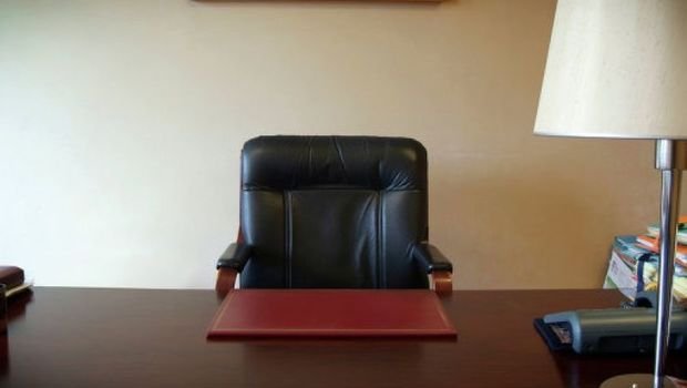 Bu kollecə yeni direktor təyin olundu &ndash; FOTO