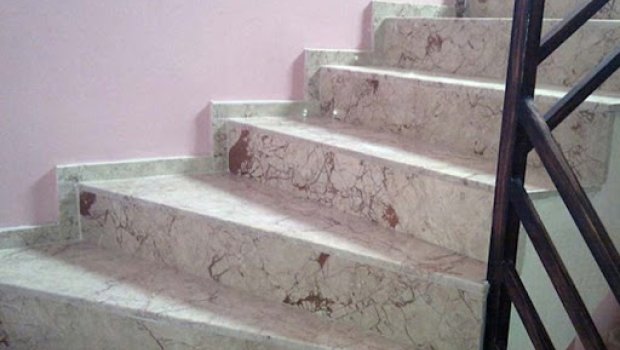 Çay evində vurduğu şəxs pilləkəndən yıxılıb öldü