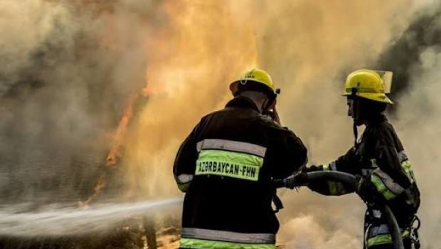 Yevlaxda açıq ərazidə YANĞIN OLDU