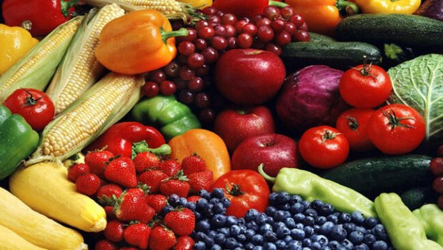 Çoxumuzun tərəvəz hesab etdiyi bitki ən sağlam meyvə seçildi