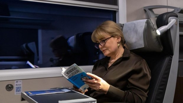 ADY-dən kitabsevər sərnişinlərə ŞAD XƏBƏR! - FOTO