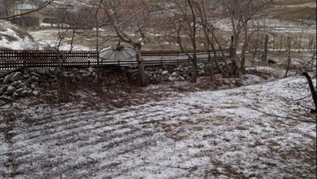 Şimal bölgəsinə qar yağır