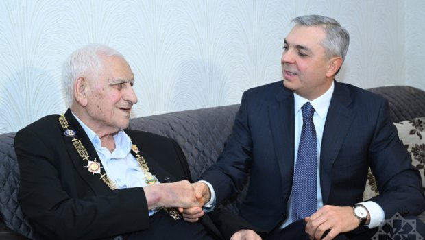 Nəriman Həsənzadəyə &ldquo;Heydər Əliyev&rdquo; ordeni təqdim edildi - FOTO