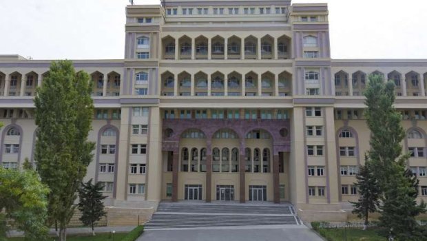 Azərbaycanda universitet 1 500 qurbağa və 60 dovşan alacaq