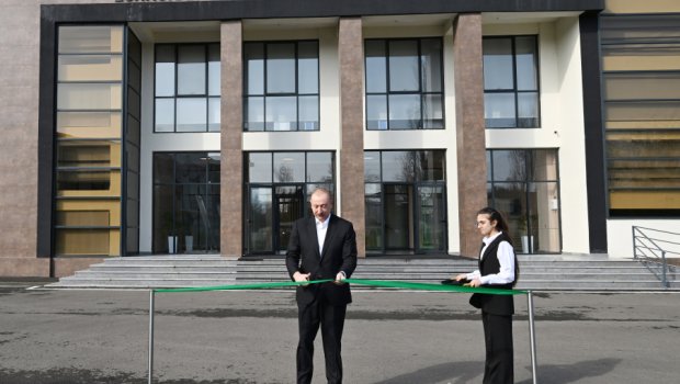 Prezident Lənkəran Dövlət Peşə Təhsil Mərkəzinin açılışında - FOTO