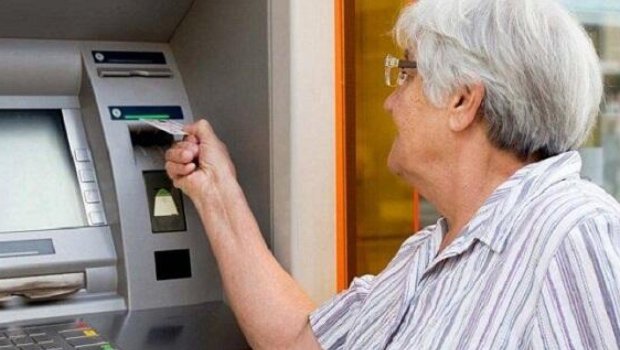 Pensiyalar vaxtından tez ÖDƏNİLƏCƏK