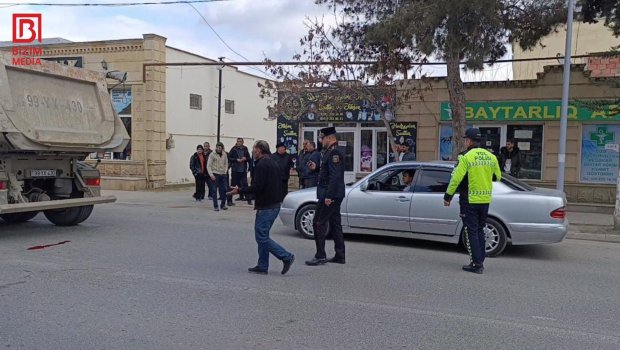Kürdəmirdə yük maşını 77 yaşlı piyadanı vuraraq öldürdü &ndash; FOTO