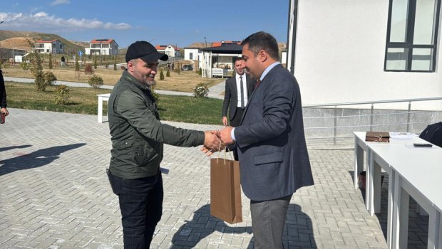 Horovlu kəndində daha 30 ailəyə evlərinin açarları təqdim olundu &ndash; FOTO